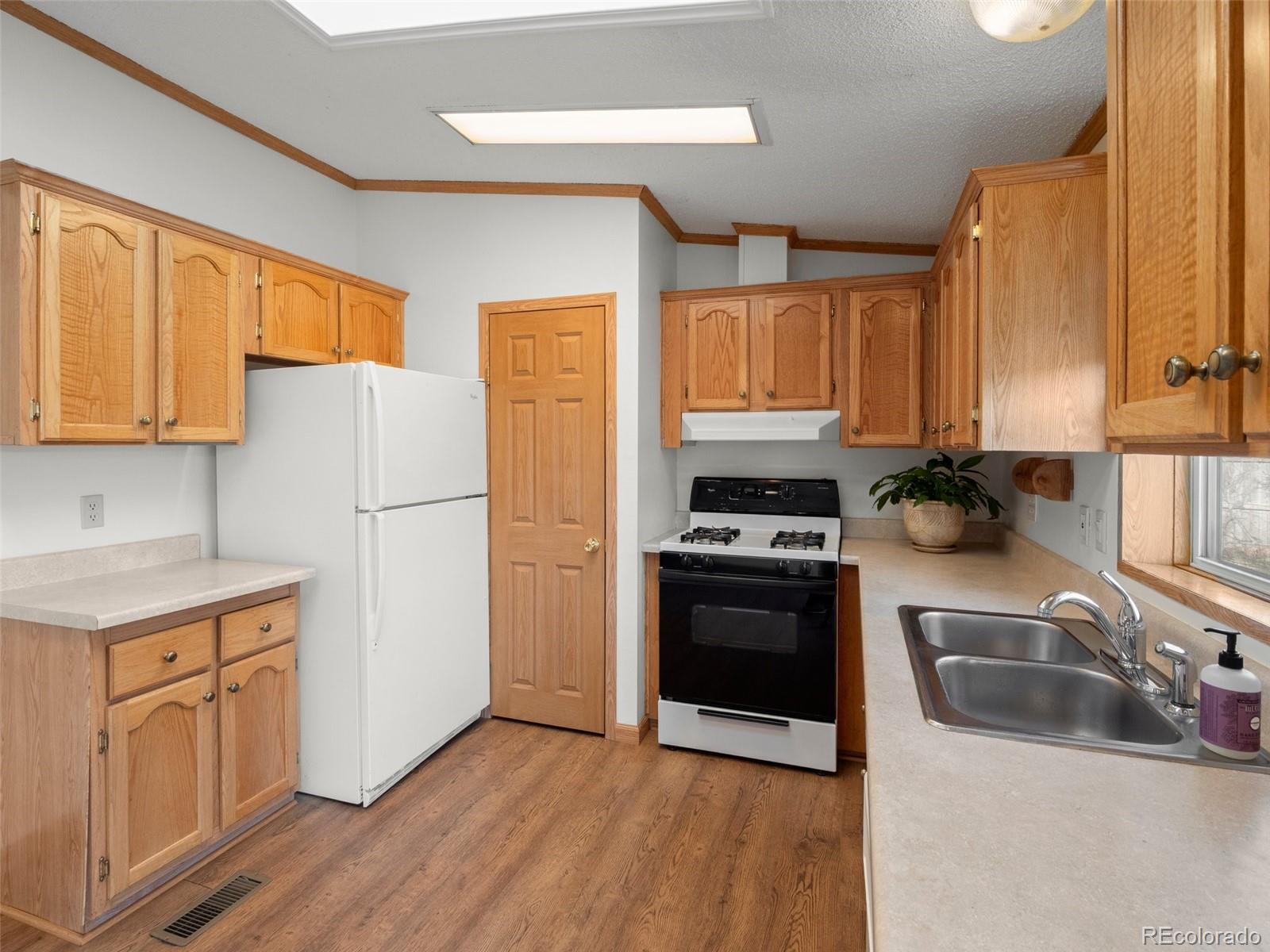 MLS Image #7 for 116  versailles street,lochbuie, Colorado