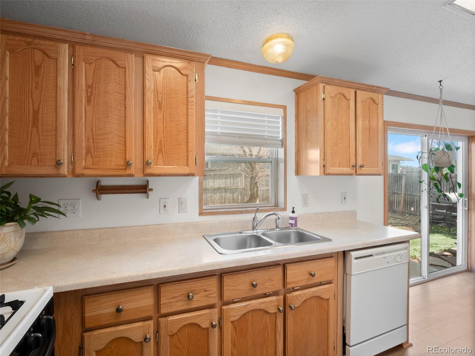 MLS Image #9 for 116  versailles street,lochbuie, Colorado