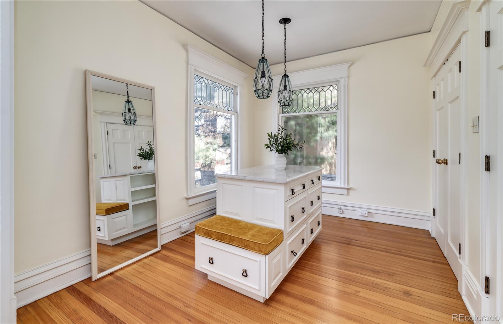 MLS Image #23 for 780 n lafayette street,denver, Colorado