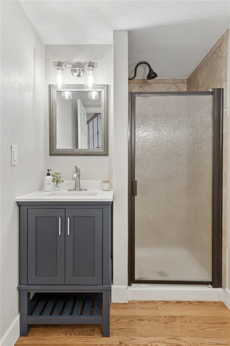 MLS Image #13 for 7470 s steele circle,centennial, Colorado