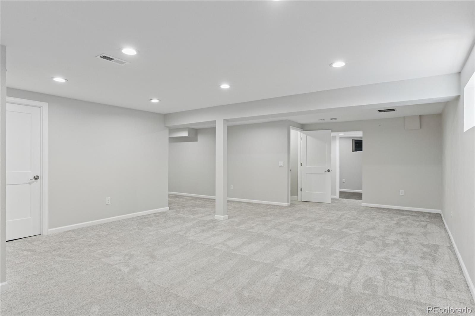 MLS Image #35 for 7470 s steele circle,centennial, Colorado