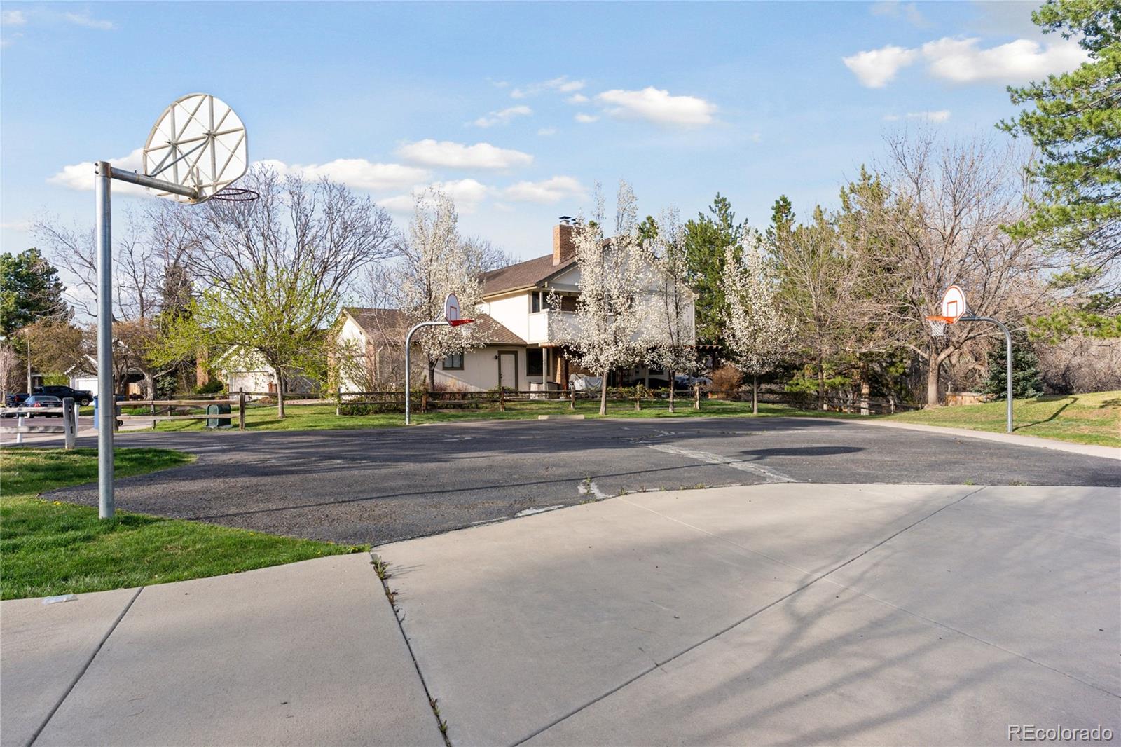 MLS Image #43 for 7470 s steele circle,centennial, Colorado