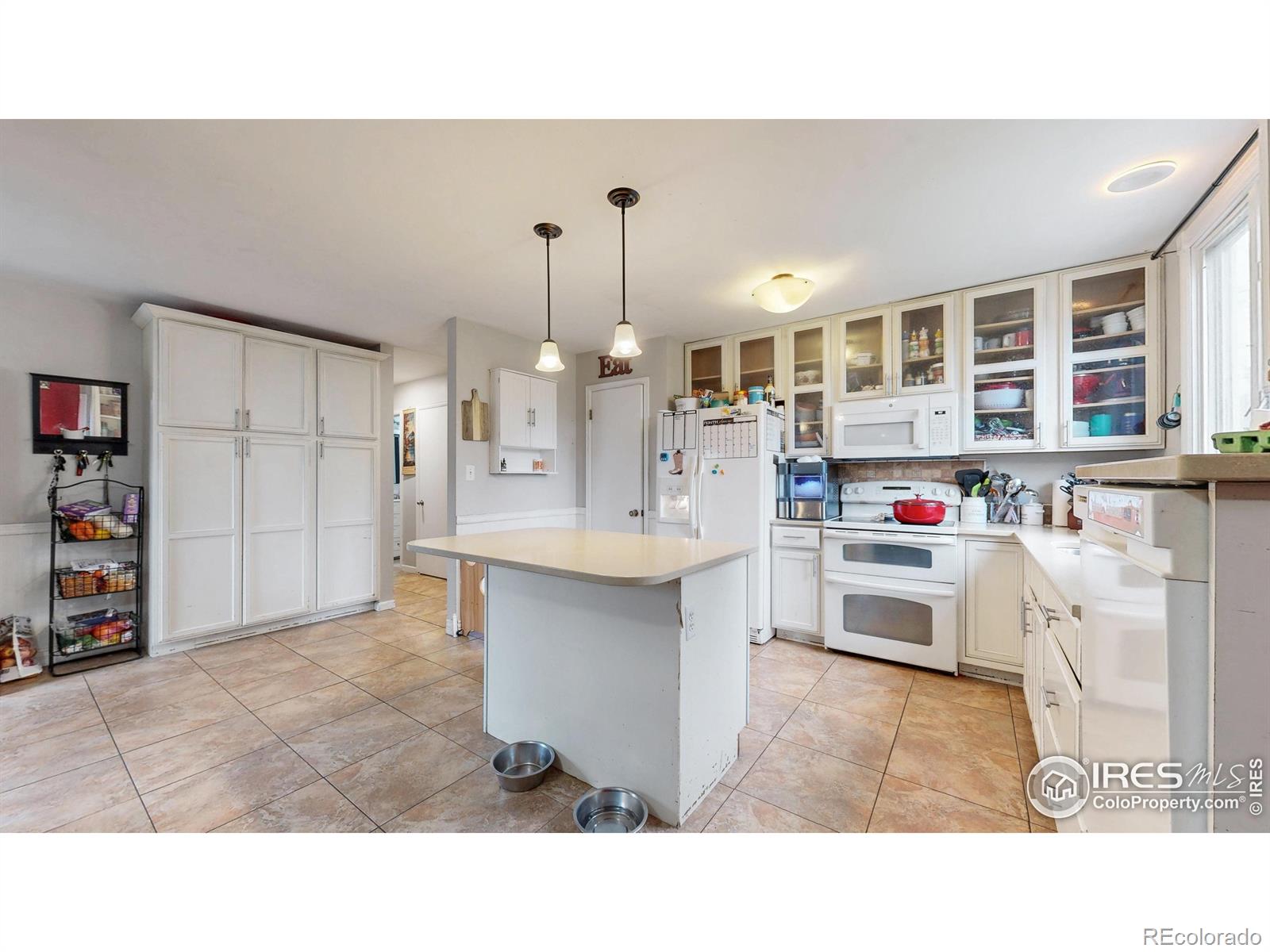 MLS Image #9 for 2706  balmoral court,fort collins, Colorado