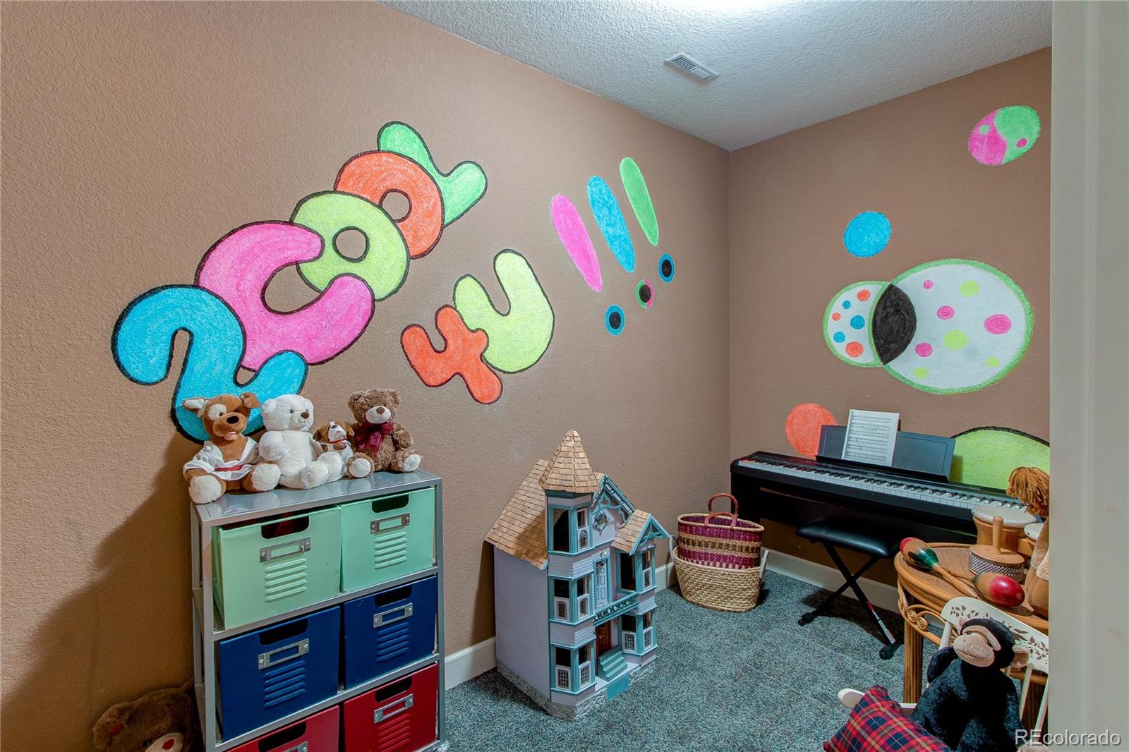 MLS Image #33 for 7132 s irvington court,aurora, Colorado
