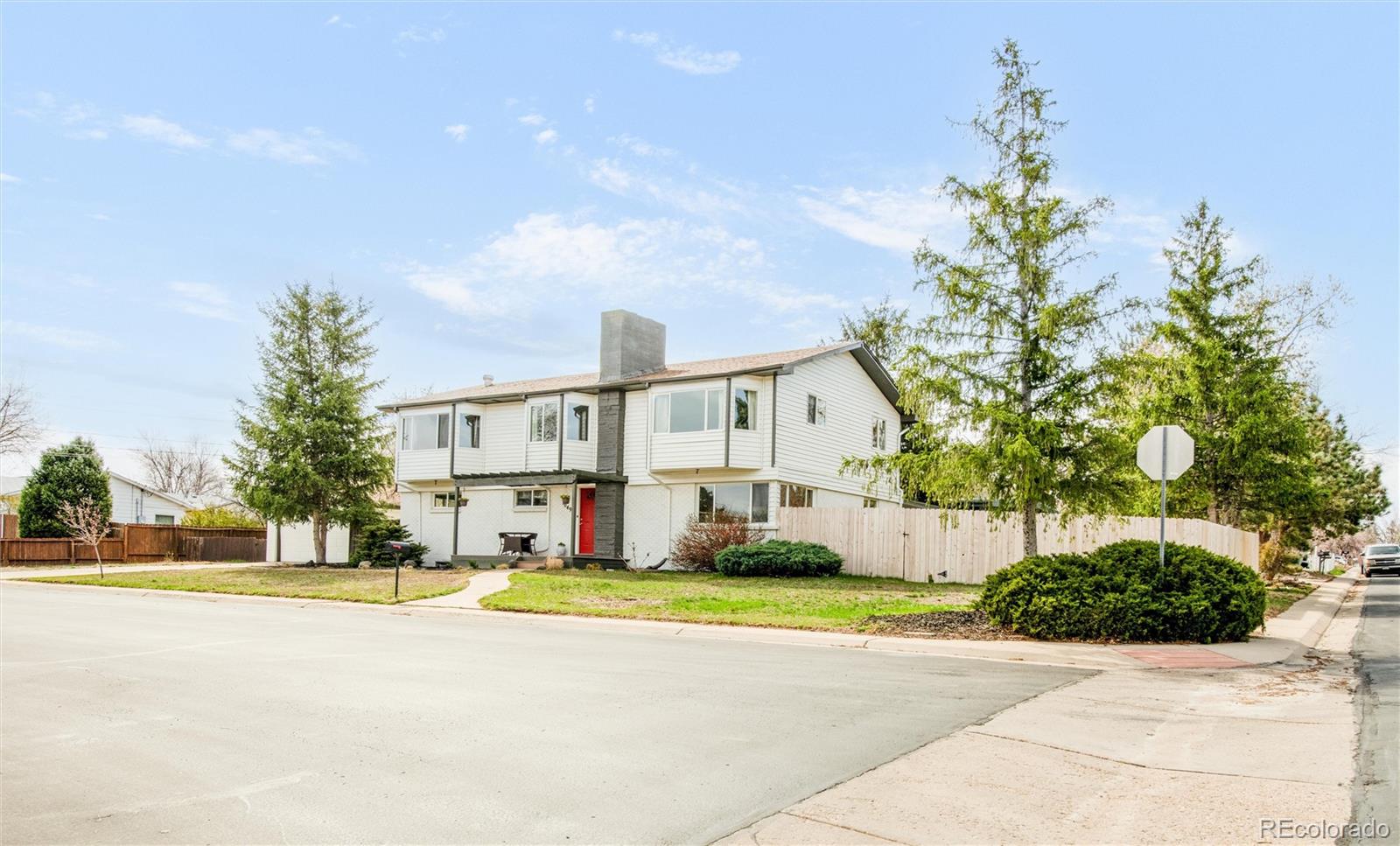 MLS Image #2 for 10490 w dakota avenue,lakewood, Colorado