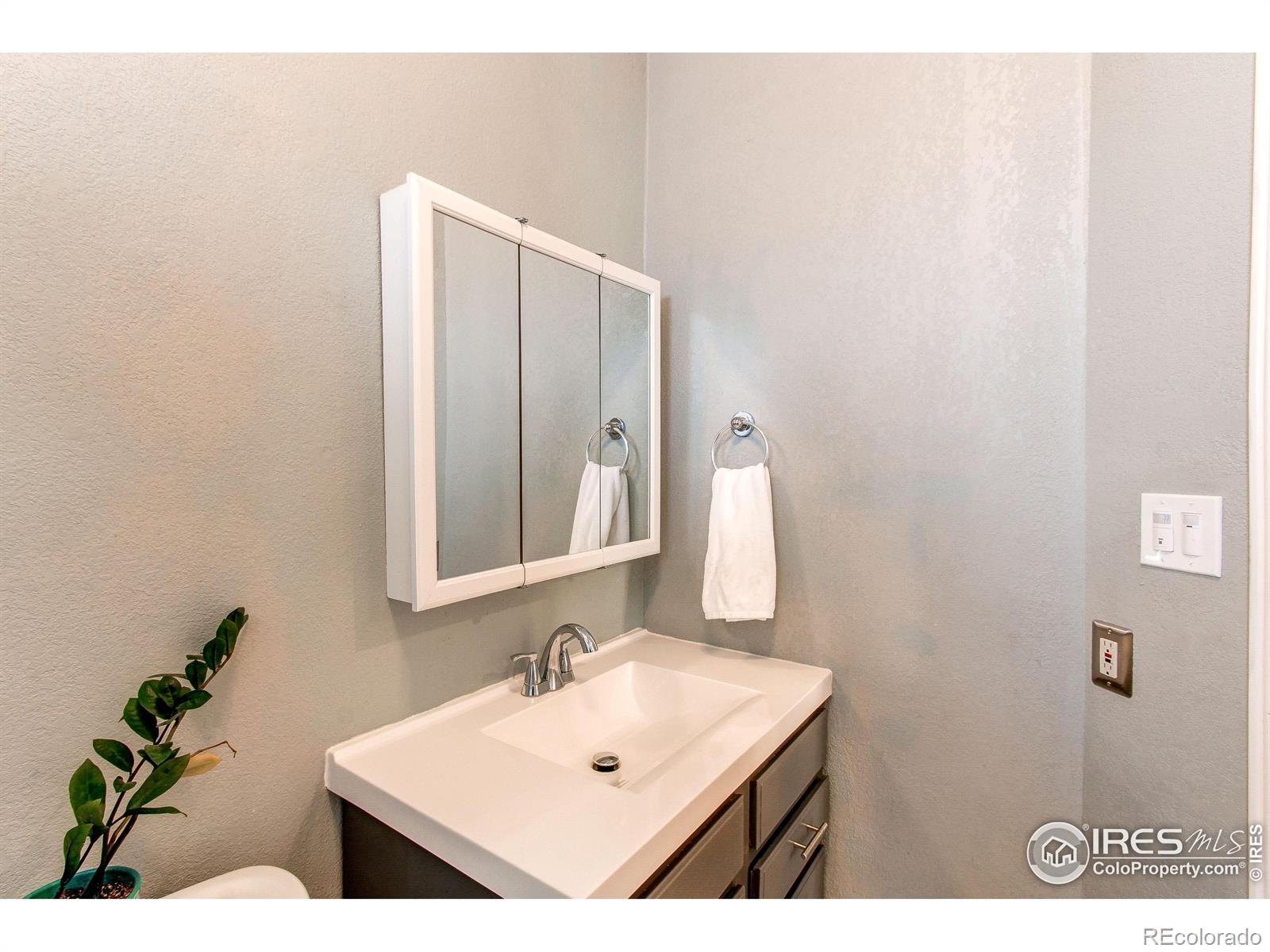 MLS Image #16 for 4337  umatilla street,denver, Colorado