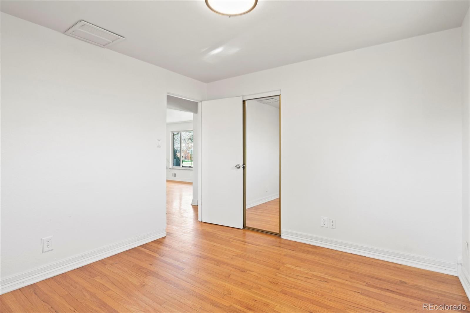 MLS Image #14 for 2540 w gunnison drive,denver, Colorado