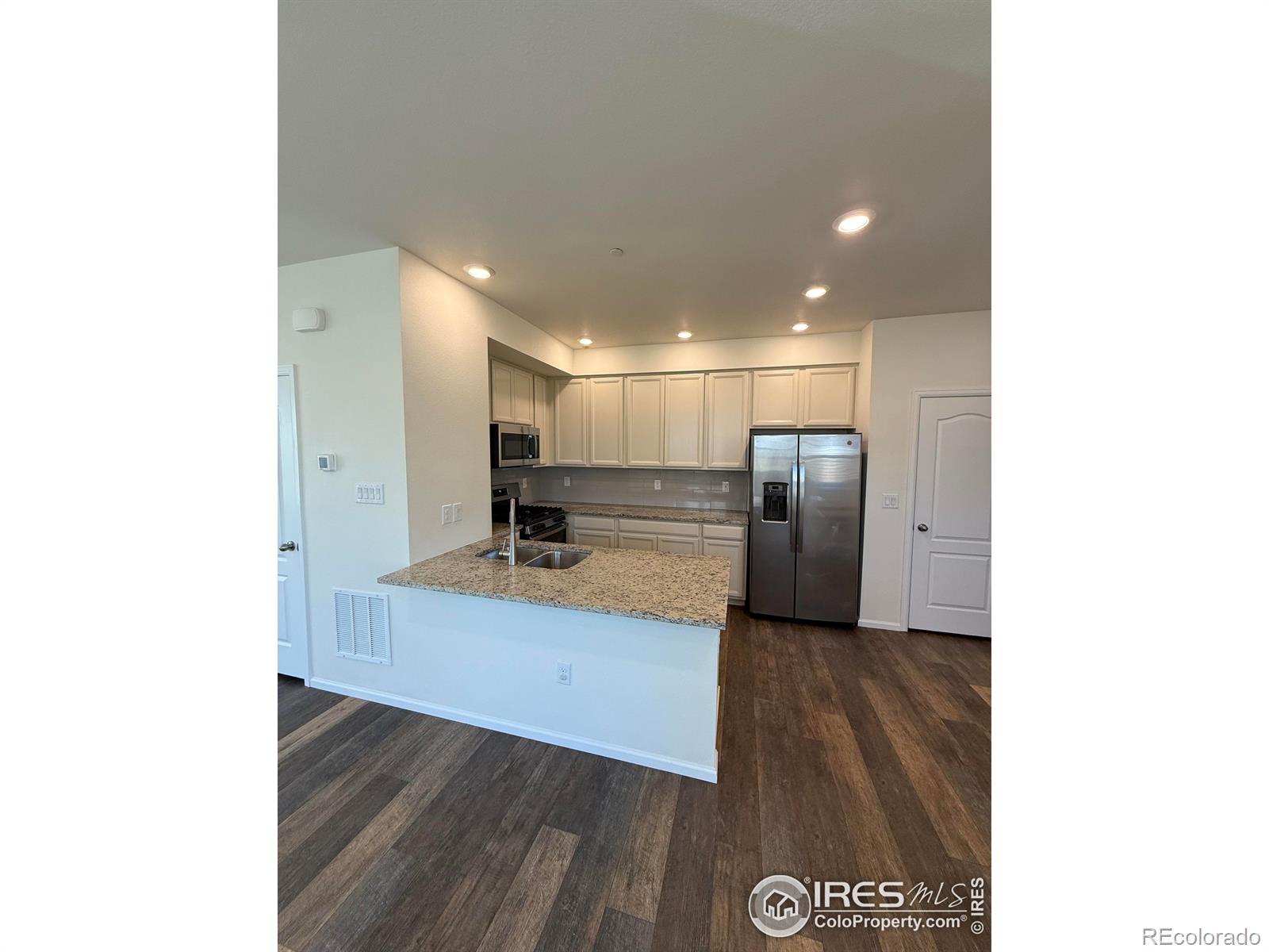 MLS Image #12 for 323  zeppelin way,fort collins, Colorado