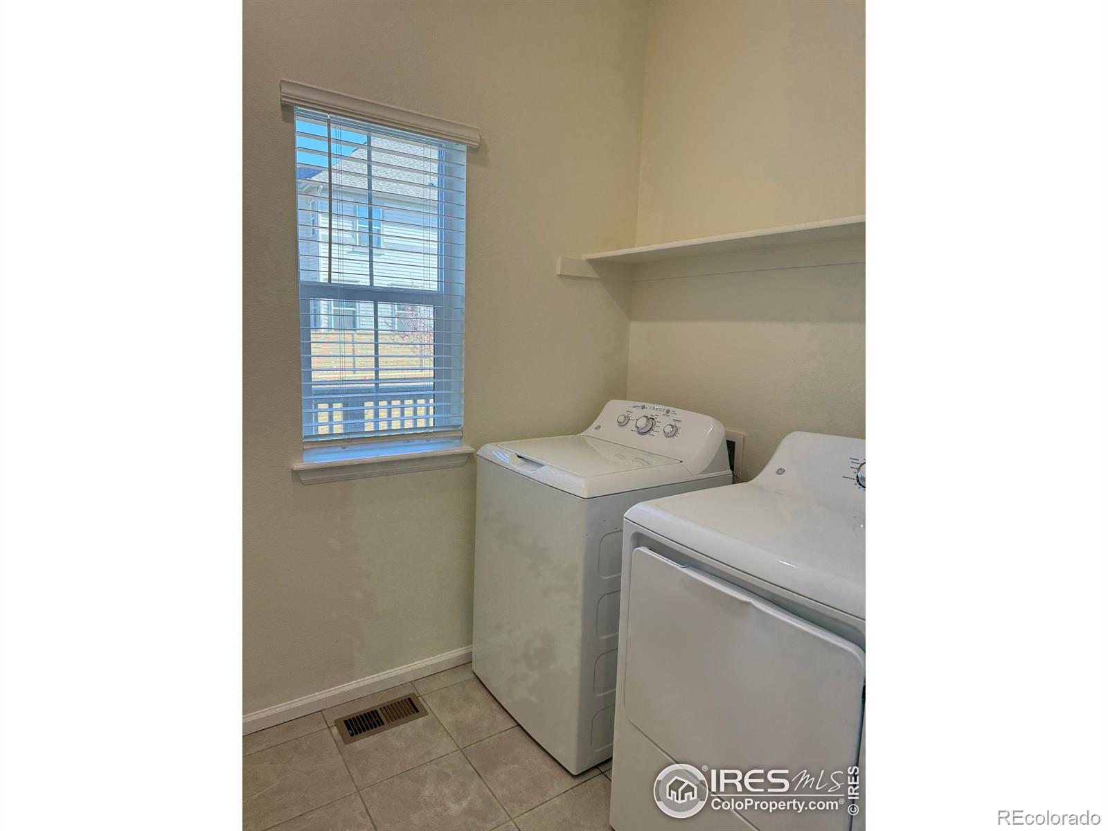 MLS Image #26 for 323  zeppelin way,fort collins, Colorado