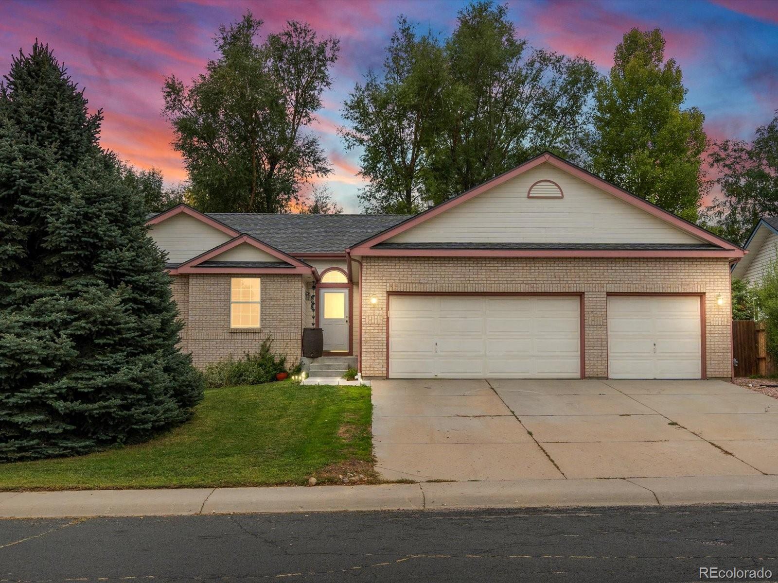 MLS Image #0 for 898 n 5th street,johnstown, Colorado