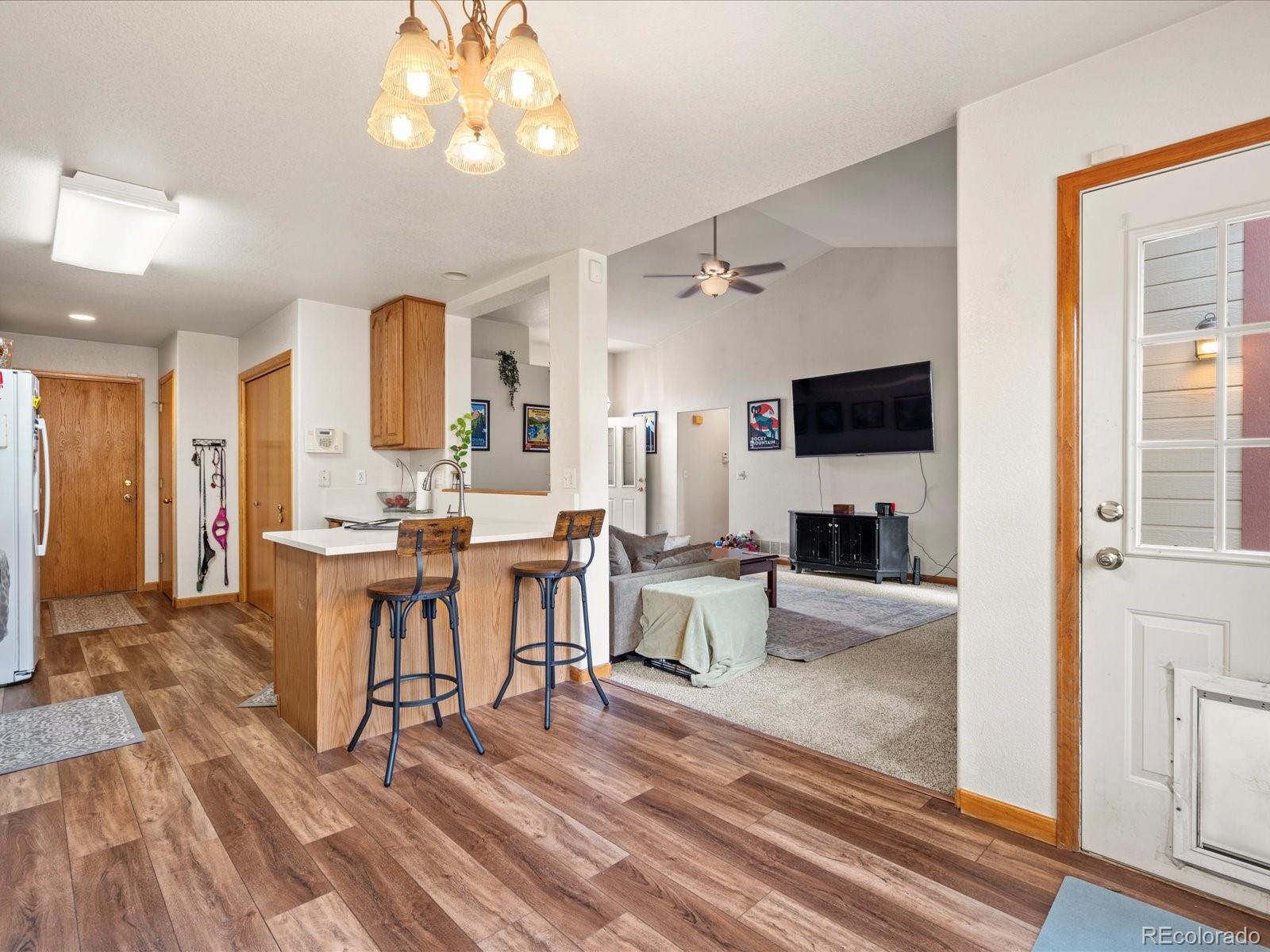 MLS Image #10 for 898 n 5th street,johnstown, Colorado