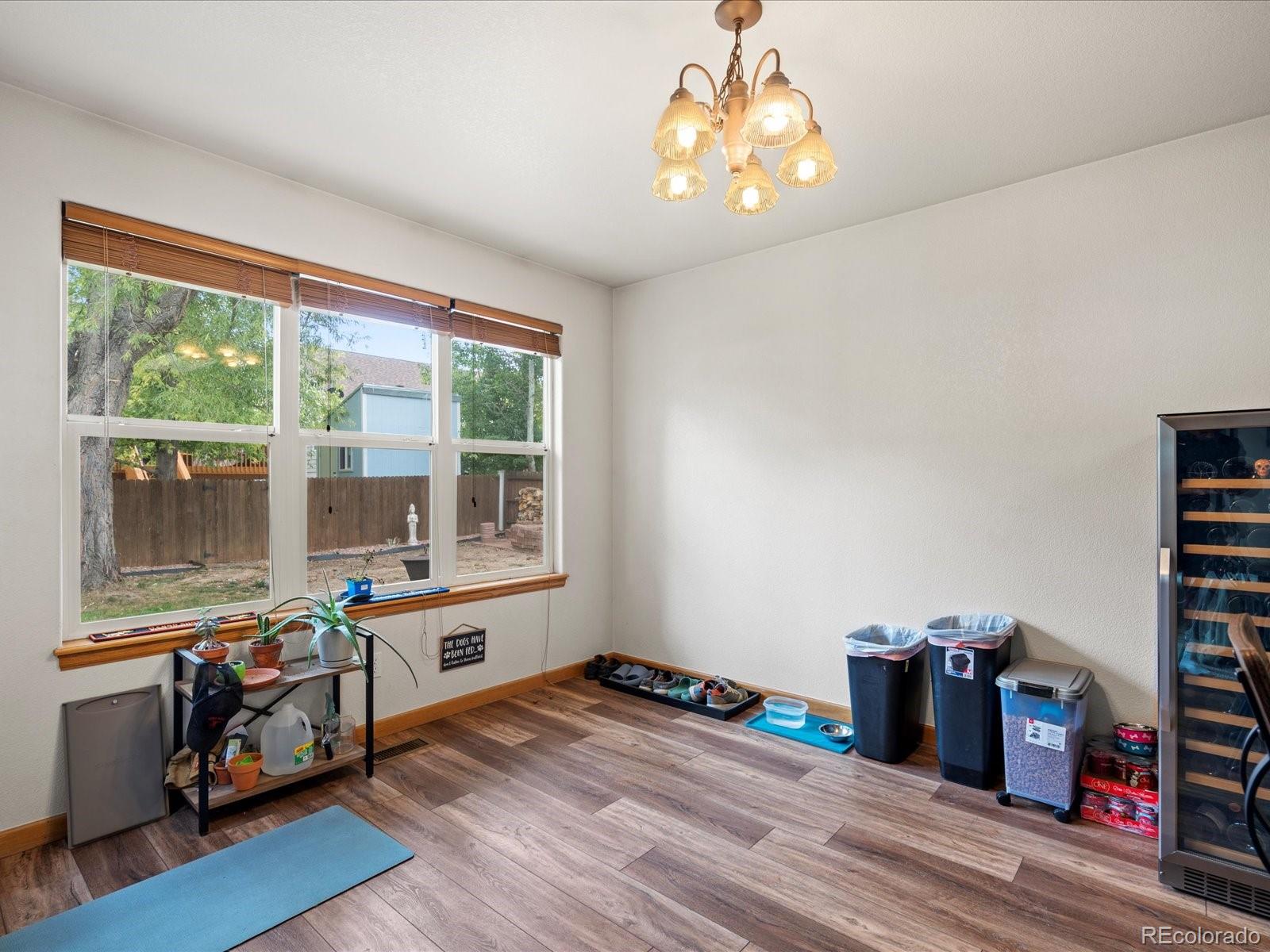 MLS Image #11 for 898 n 5th street,johnstown, Colorado