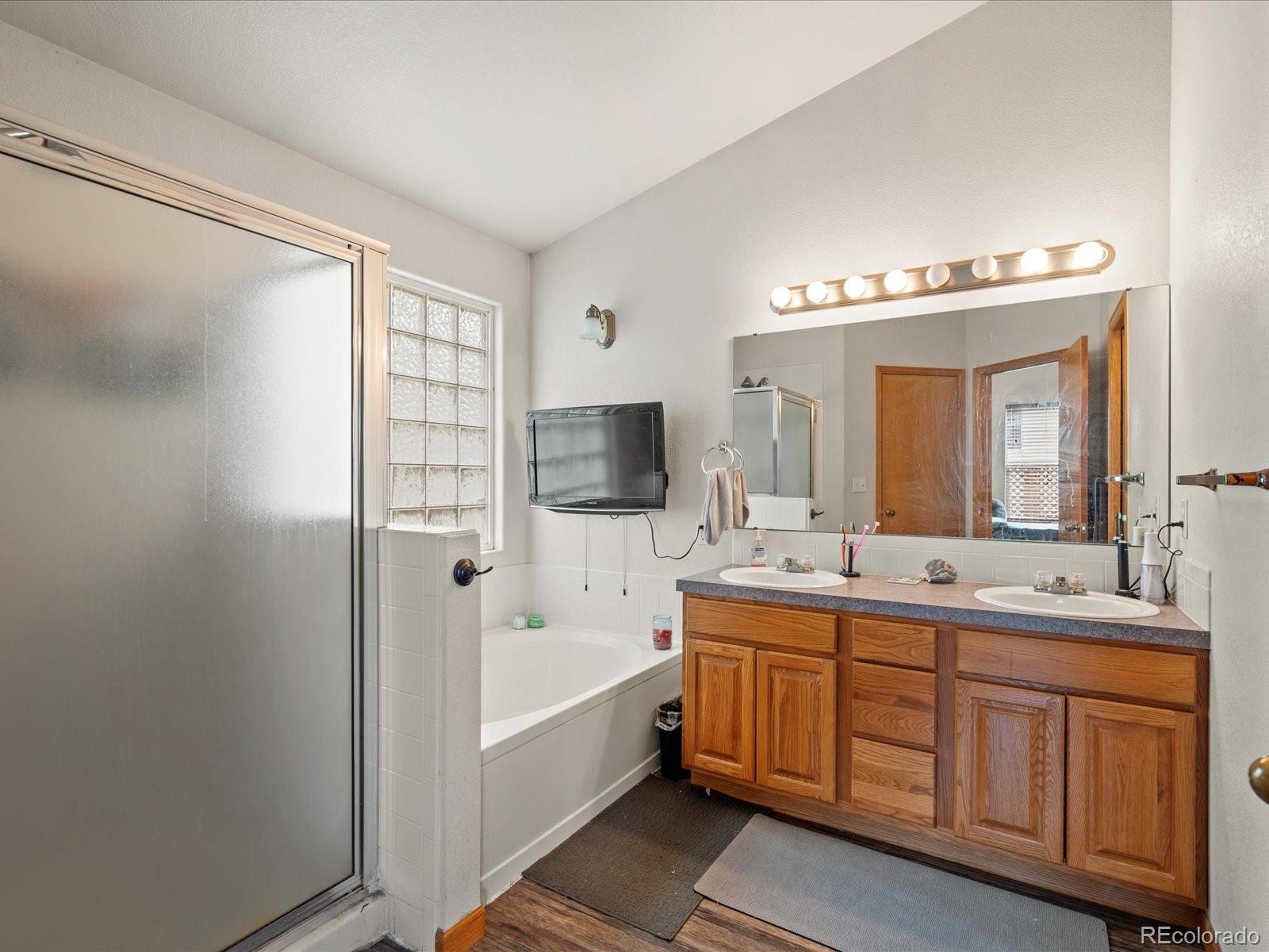 MLS Image #14 for 898 n 5th street,johnstown, Colorado