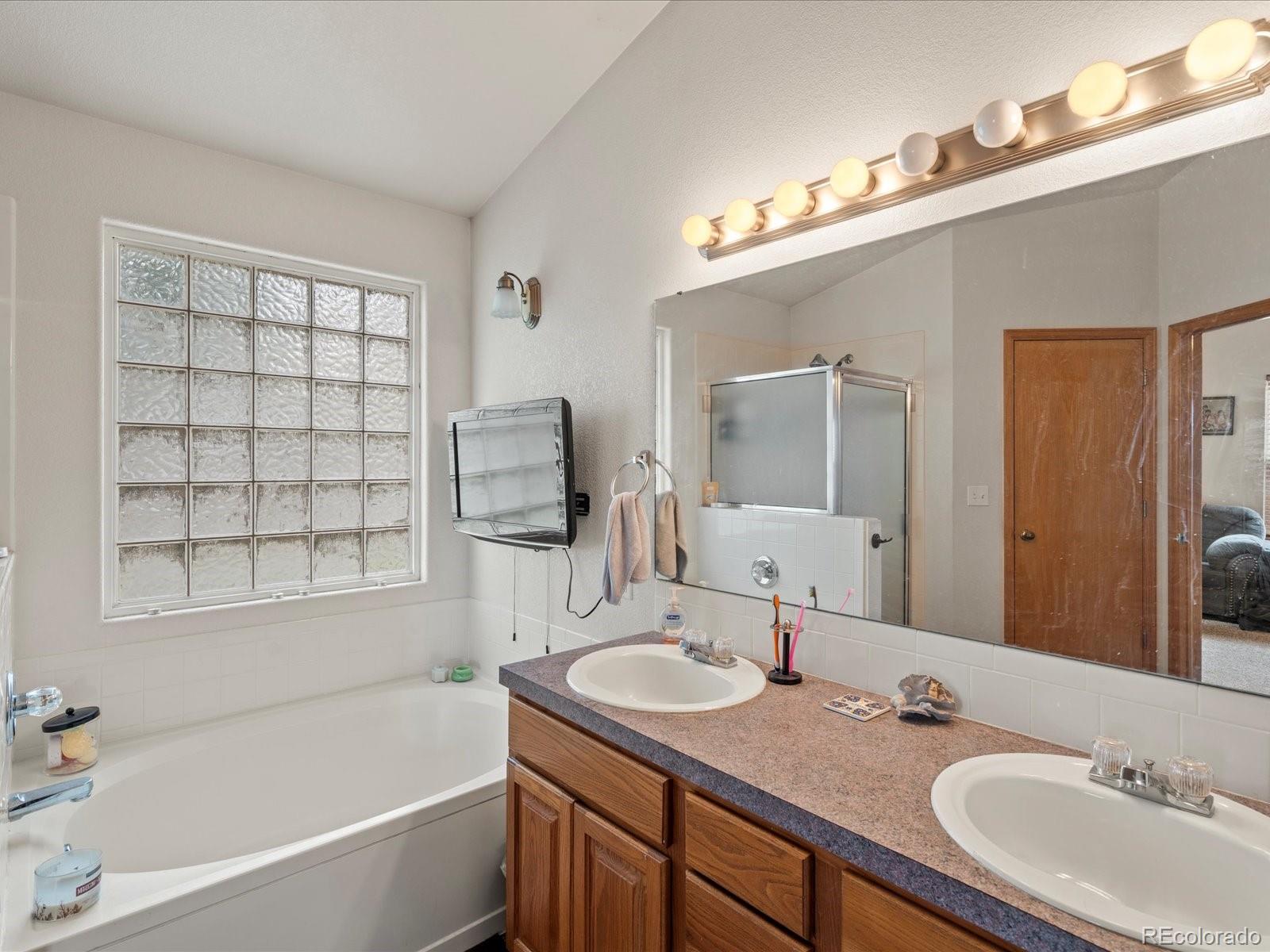 MLS Image #15 for 898 n 5th street,johnstown, Colorado