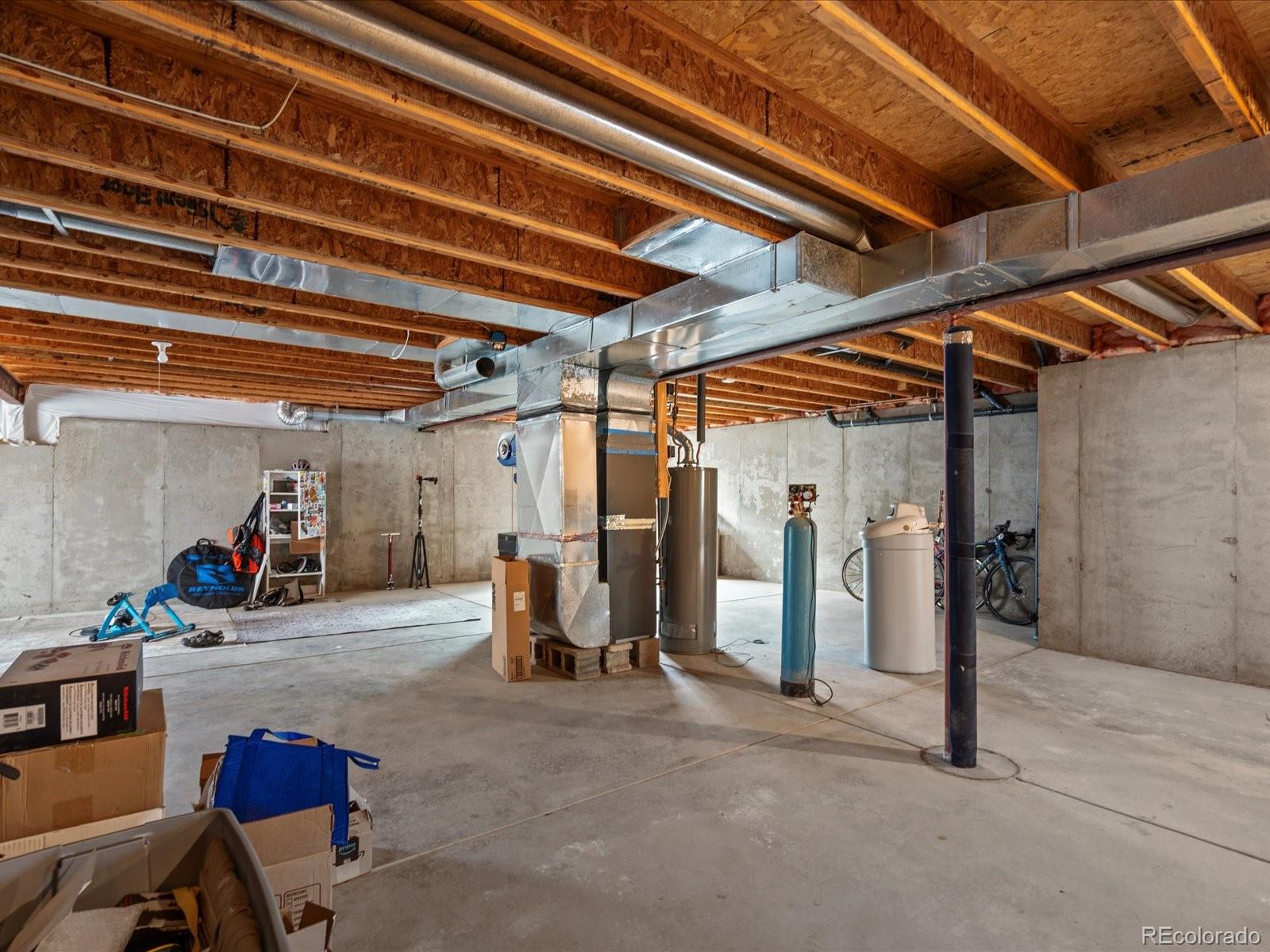 MLS Image #23 for 898 n 5th street,johnstown, Colorado