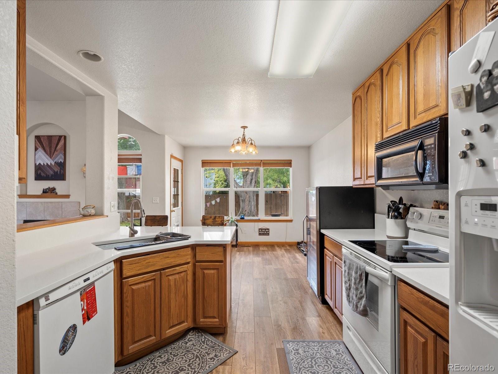 MLS Image #9 for 898 n 5th street,johnstown, Colorado
