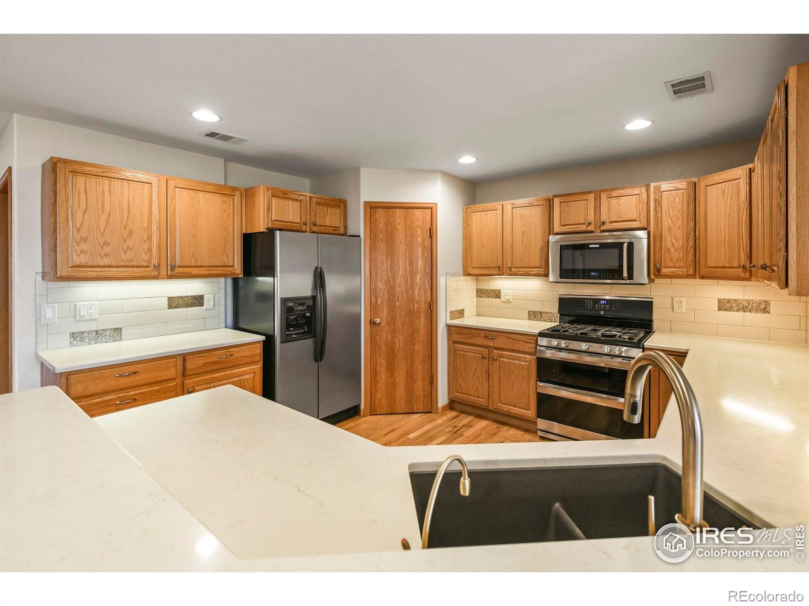 MLS Image #6 for 6650  lakota court,loveland, Colorado