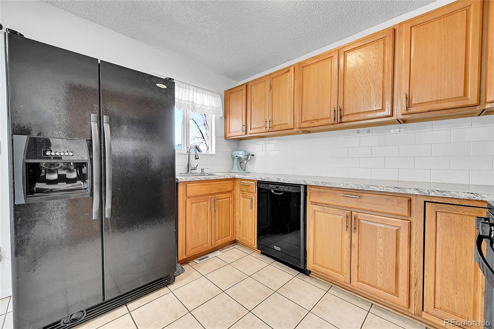 MLS Image #8 for 2933  19th street drive,greeley, Colorado