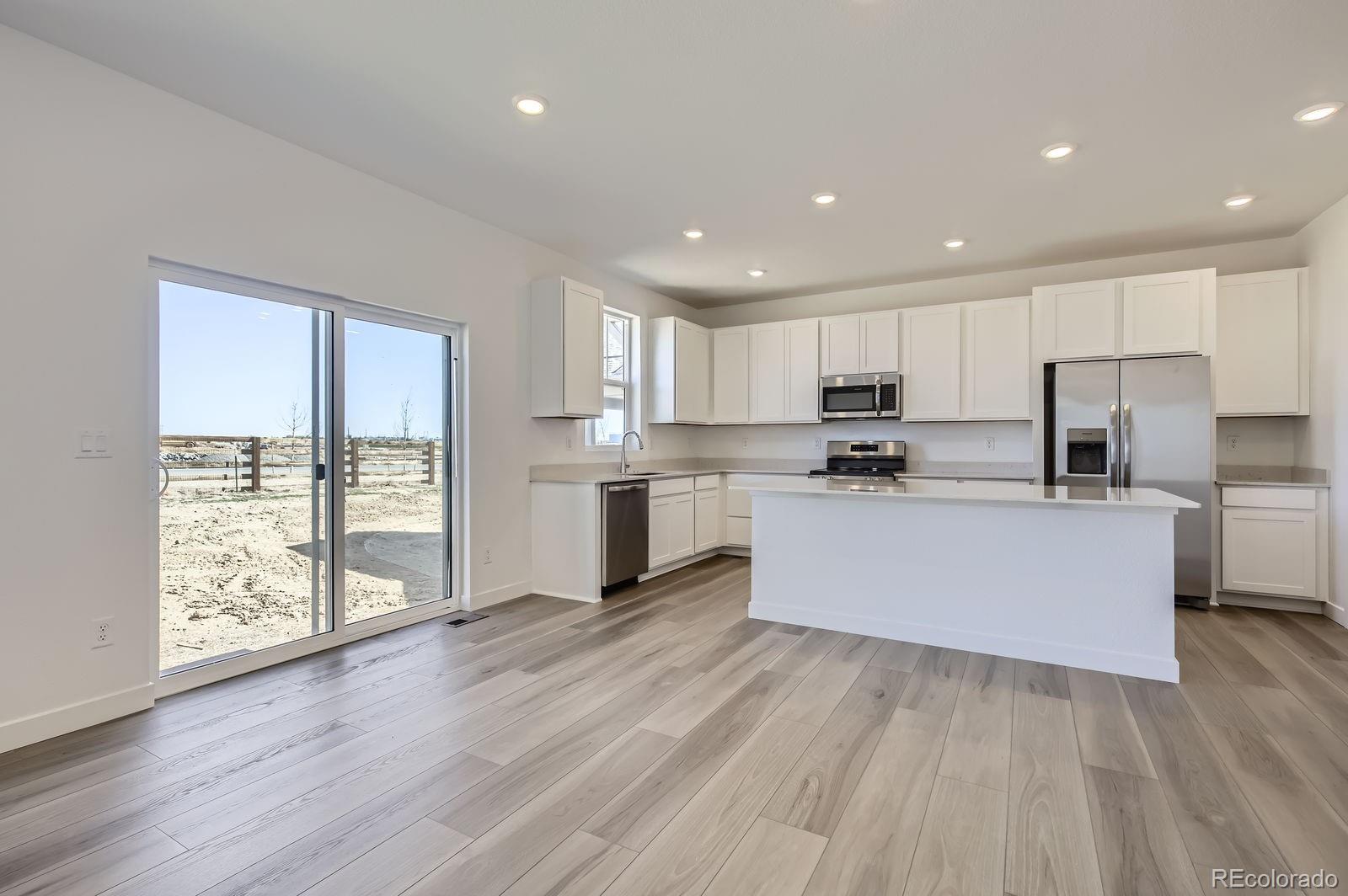 MLS Image #4 for 5581  inland avenue,firestone, Colorado