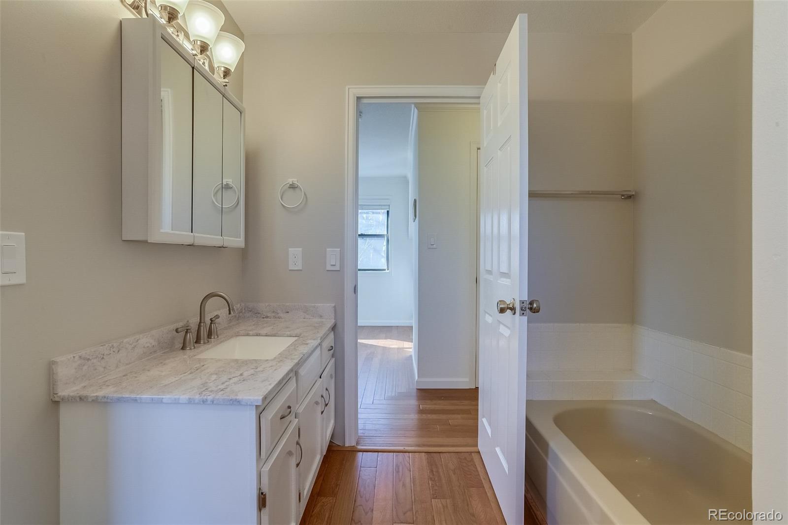 MLS Image #16 for 1013  homestake drive 17c,golden, Colorado