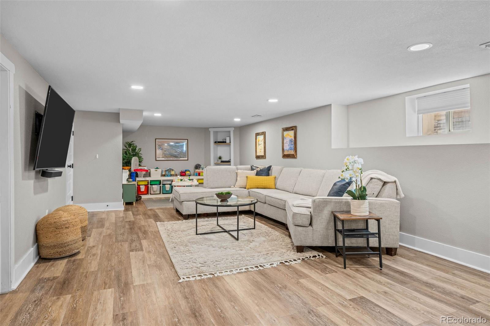 MLS Image #21 for 3433 n race street,denver, Colorado