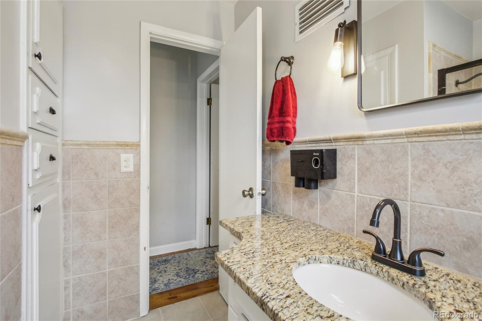 MLS Image #14 for 121 e 23rd street,loveland, Colorado