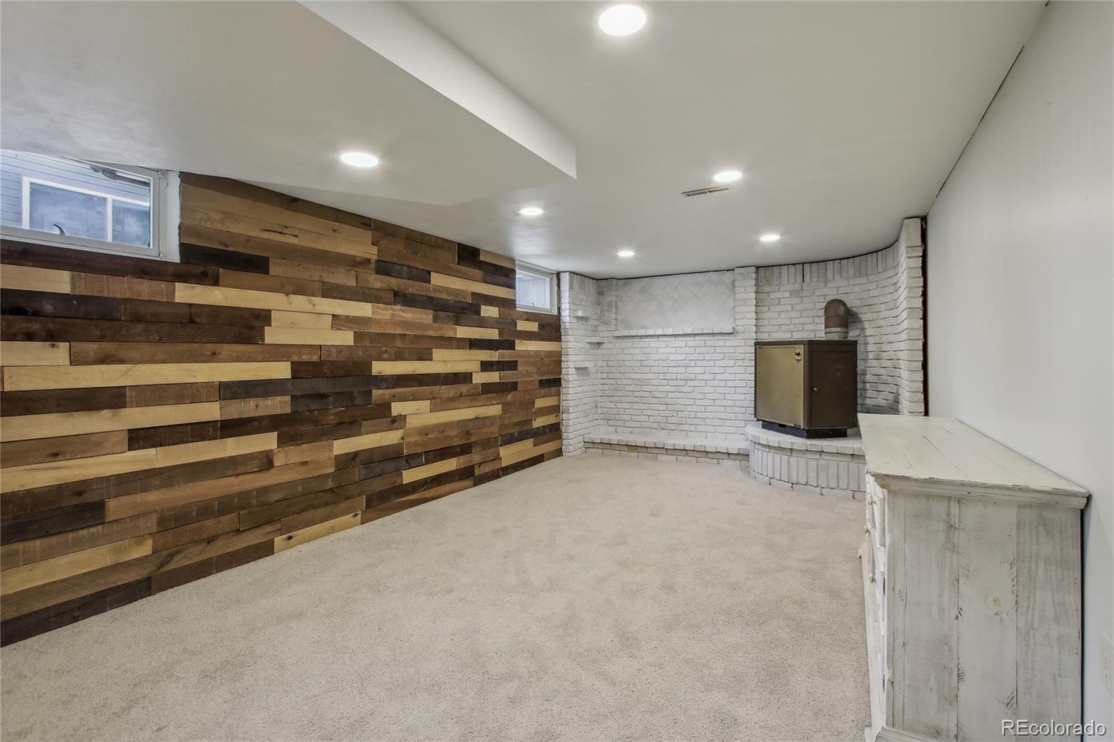 MLS Image #18 for 121 e 23rd street,loveland, Colorado