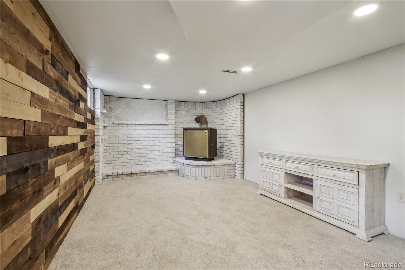 MLS Image #19 for 121 e 23rd street,loveland, Colorado