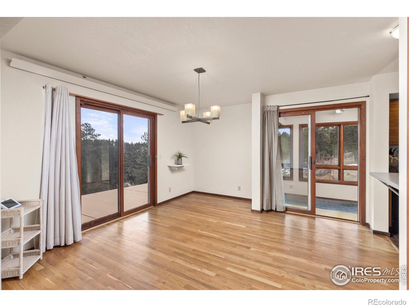 MLS Image #10 for 1335  deer trail road,boulder, Colorado