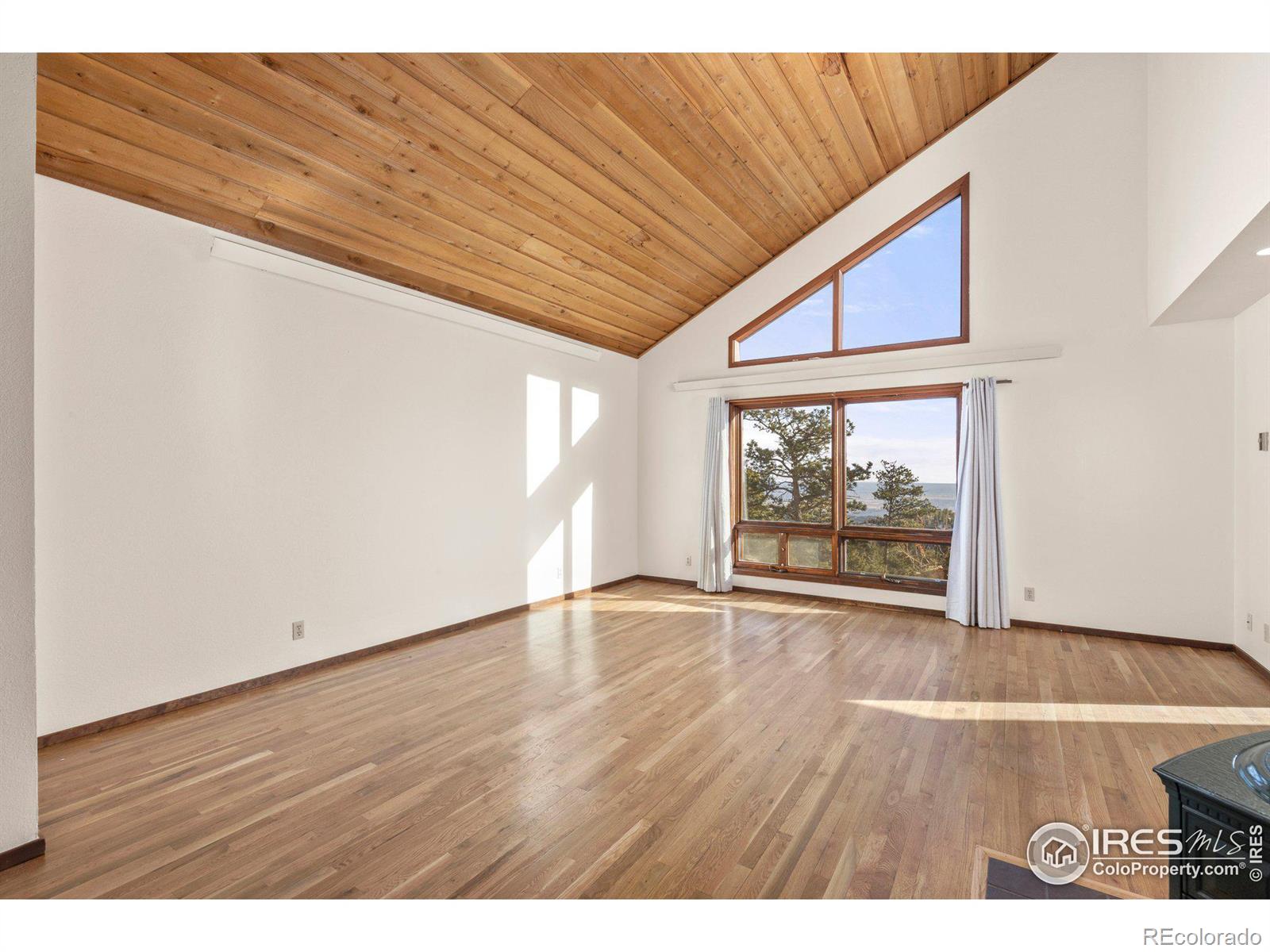 MLS Image #6 for 1335  deer trail road,boulder, Colorado