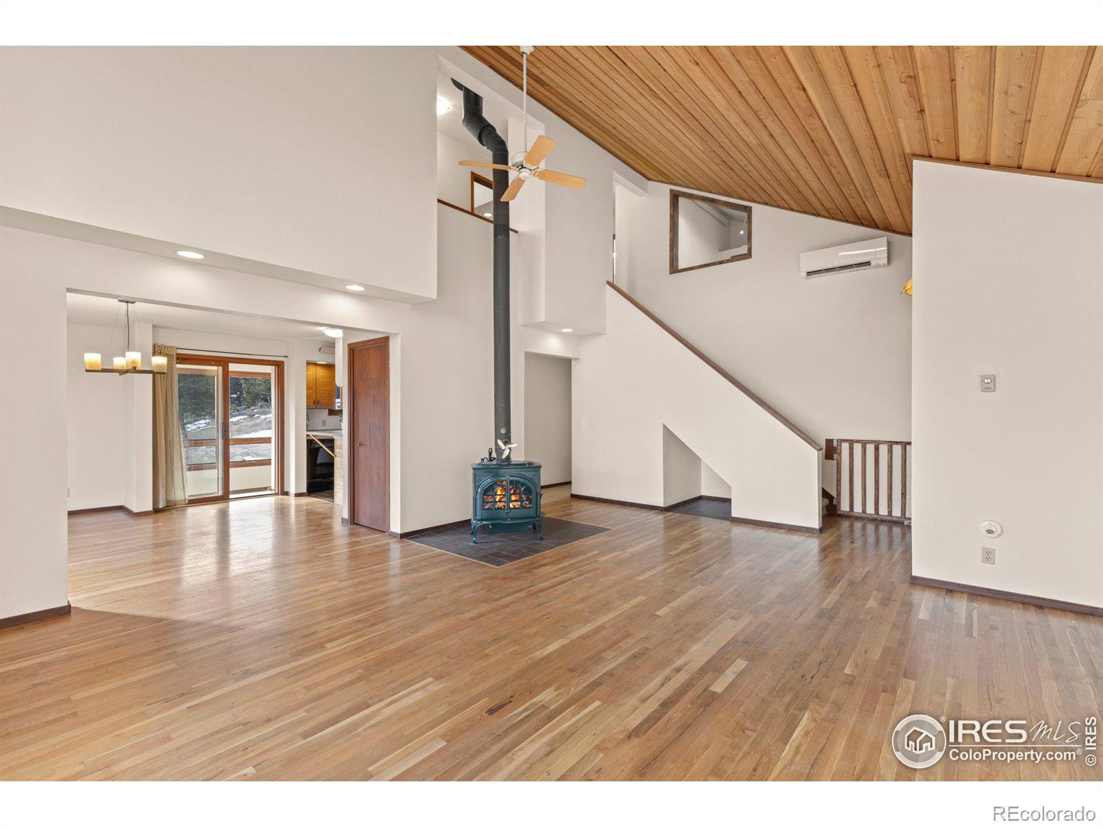MLS Image #9 for 1335  deer trail road,boulder, Colorado