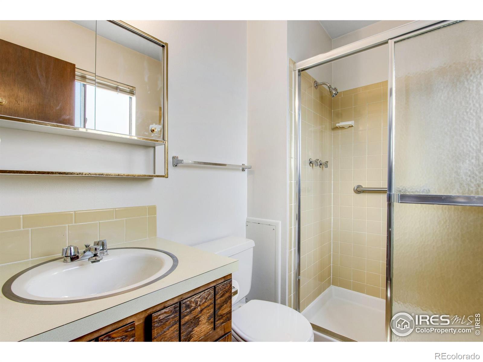 MLS Image #16 for 1707  valley forge avenue,fort collins, Colorado