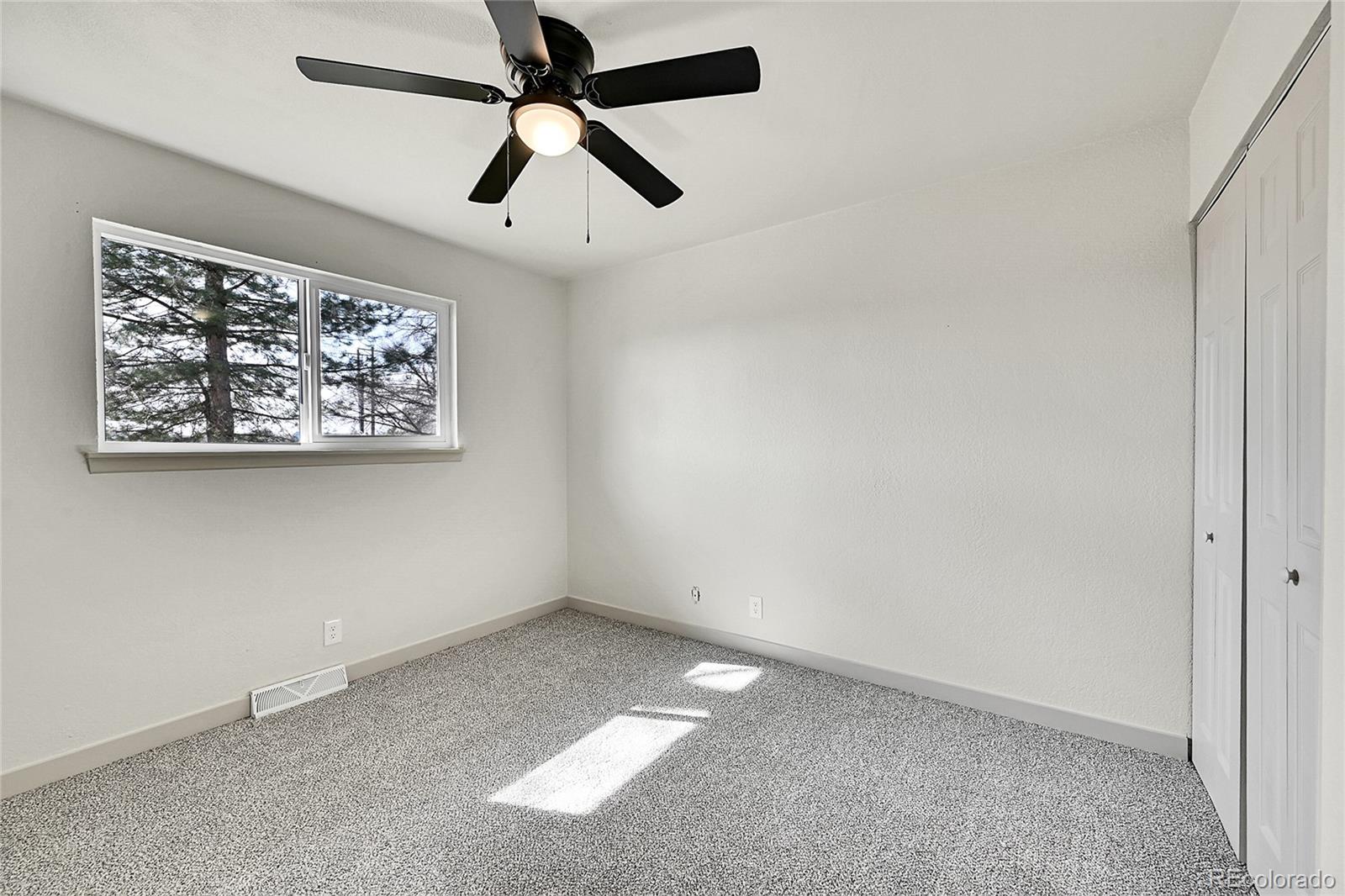 MLS Image #13 for 2103  oakwood lane,pueblo, Colorado