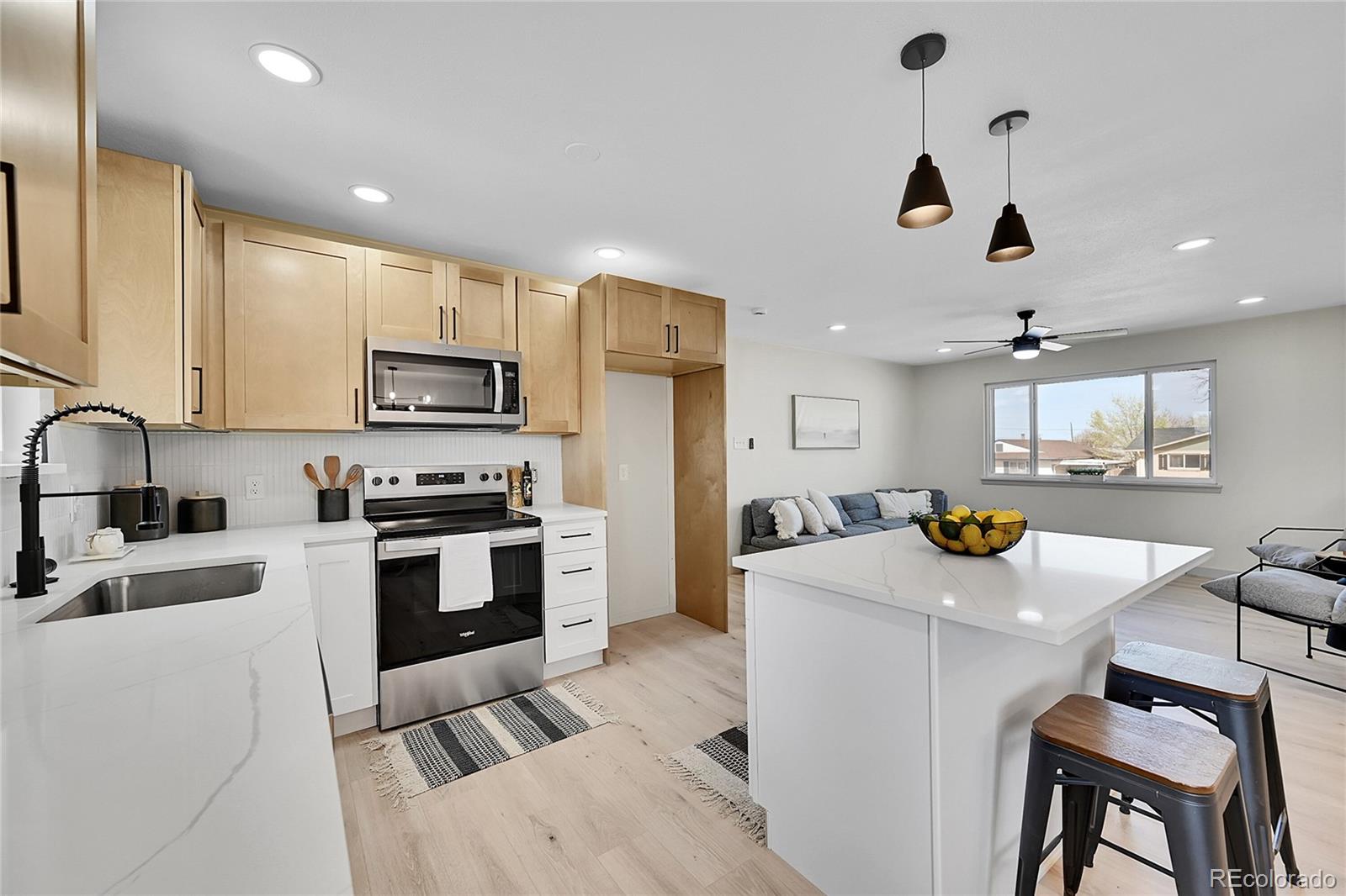 MLS Image #6 for 2103  oakwood lane,pueblo, Colorado