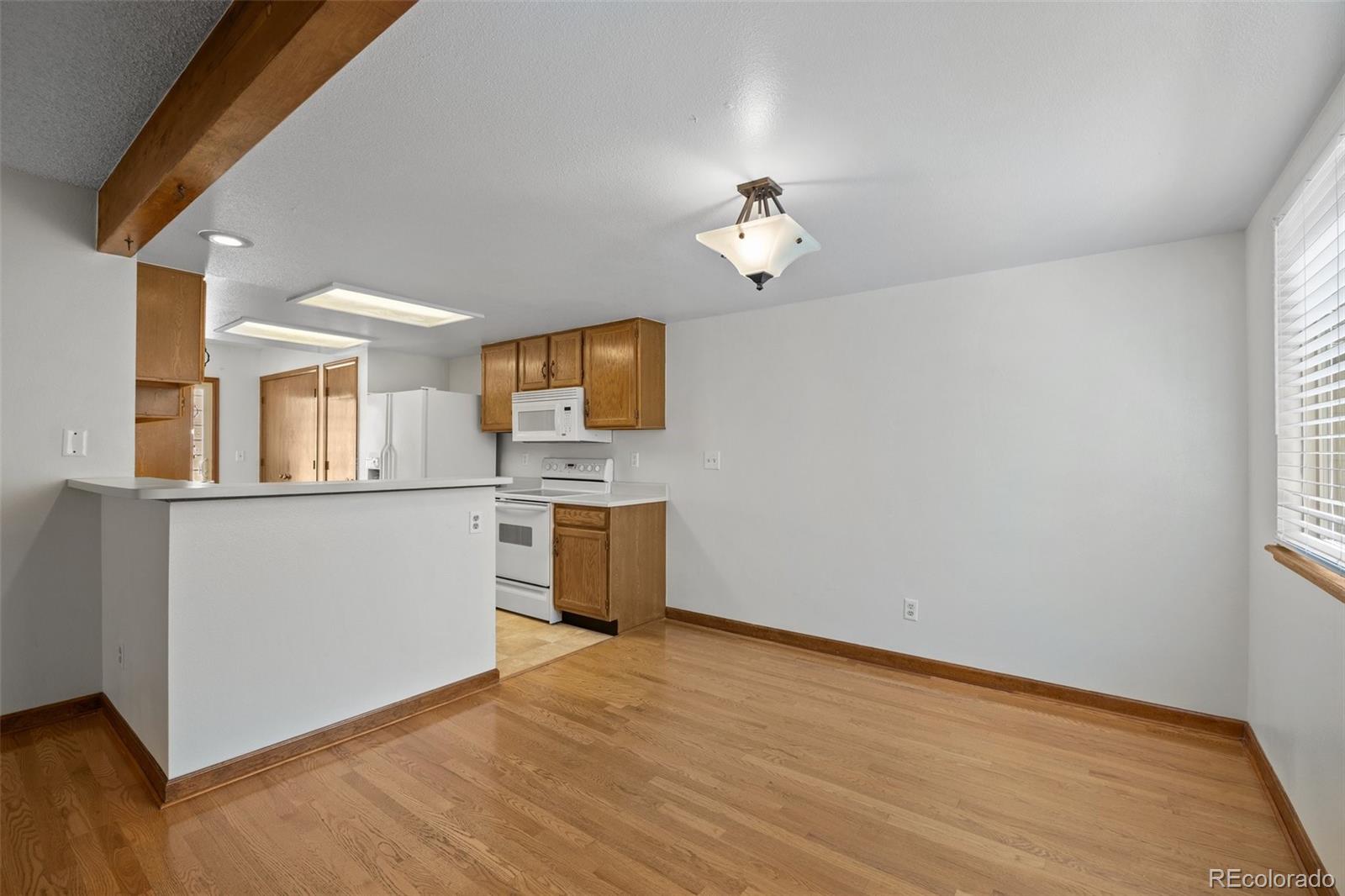 MLS Image #8 for 1829 s pitkin circle,aurora, Colorado