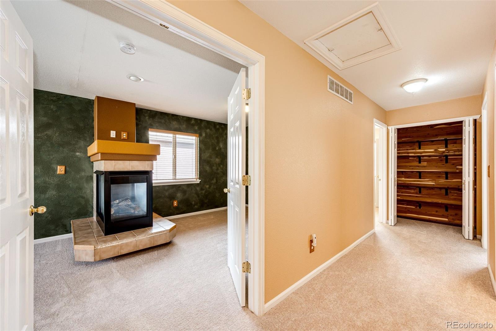 MLS Image #24 for 20305 e 41st avenue,denver, Colorado