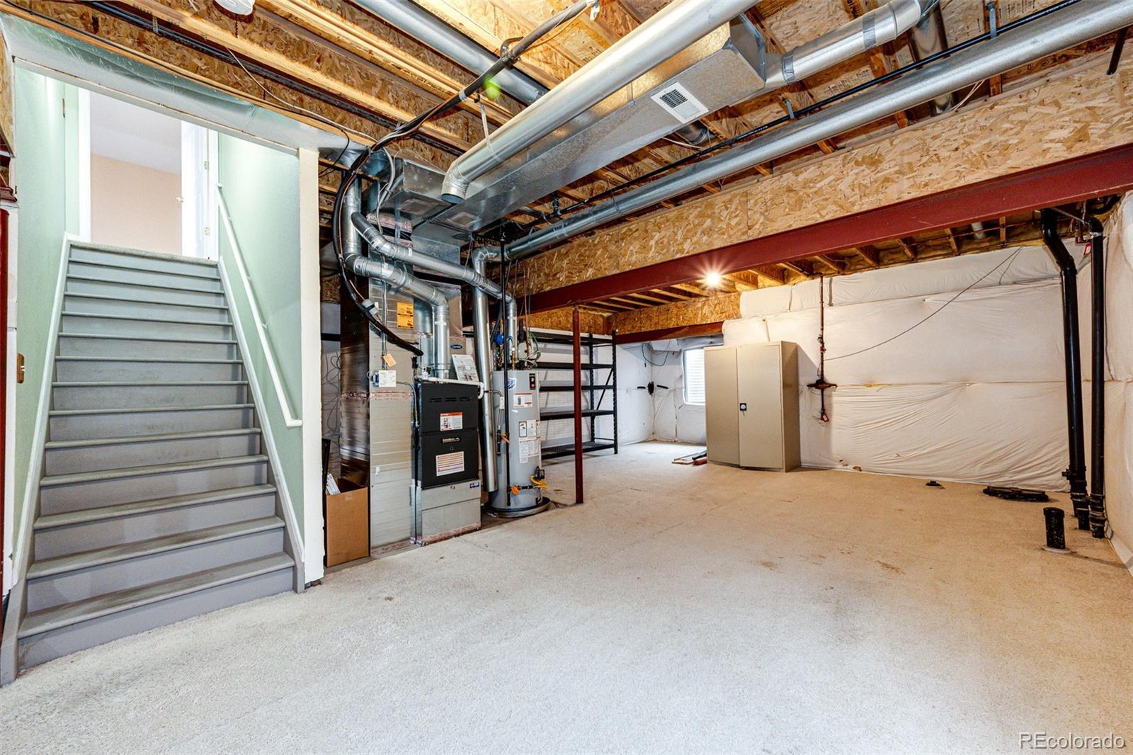 MLS Image #35 for 20305 e 41st avenue,denver, Colorado