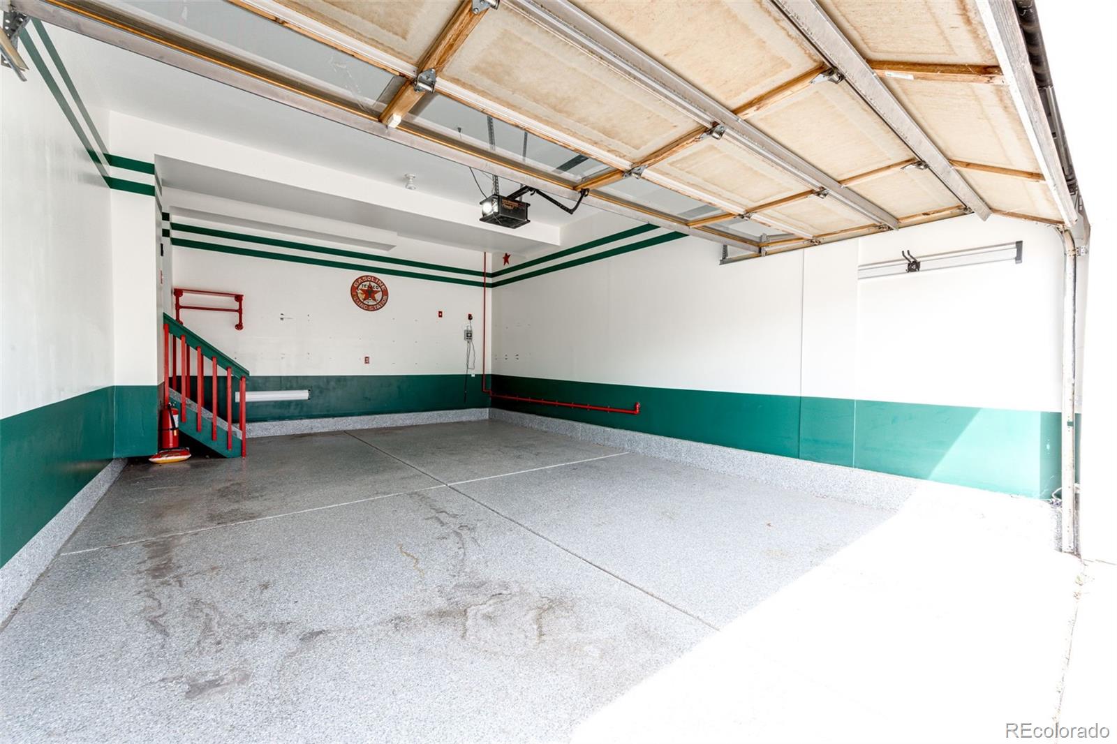 MLS Image #38 for 20305 e 41st avenue,denver, Colorado