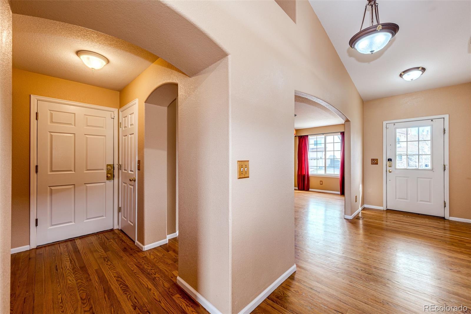 MLS Image #6 for 20305 e 41st avenue,denver, Colorado