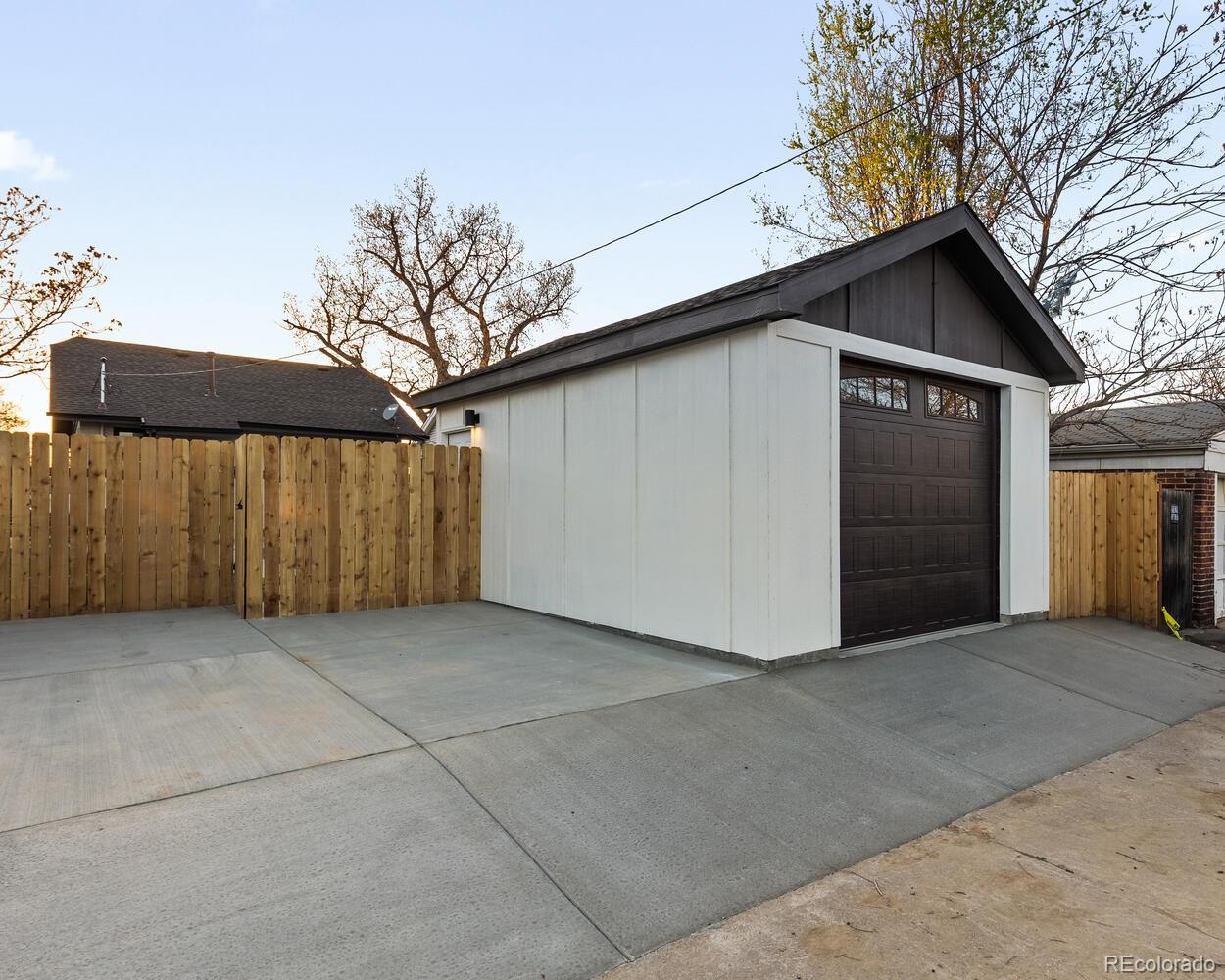 MLS Image #5 for 3250 n clayton street,denver, Colorado