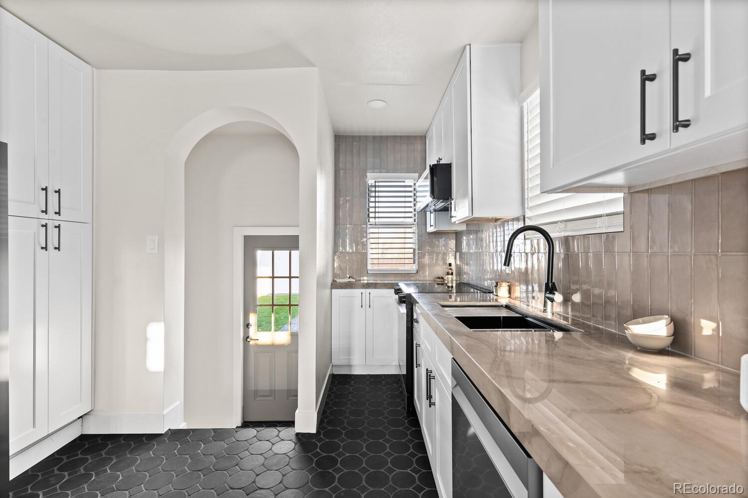 MLS Image #9 for 3250 n clayton street,denver, Colorado