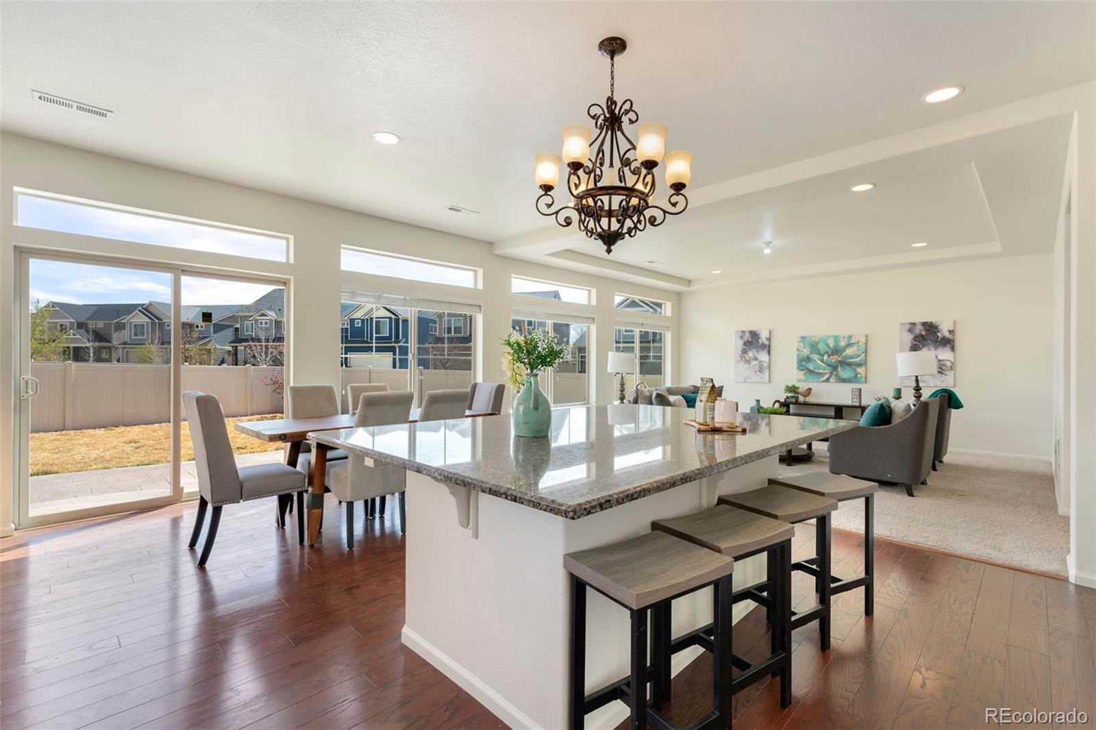 MLS Image #10 for 18800 e 55th avenue,denver, Colorado