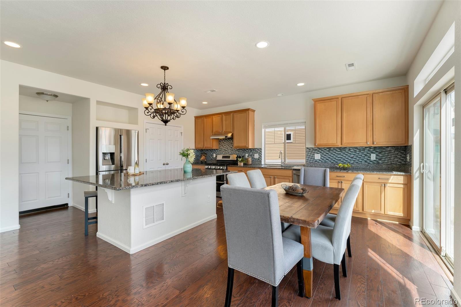 MLS Image #8 for 18800 e 55th avenue,denver, Colorado