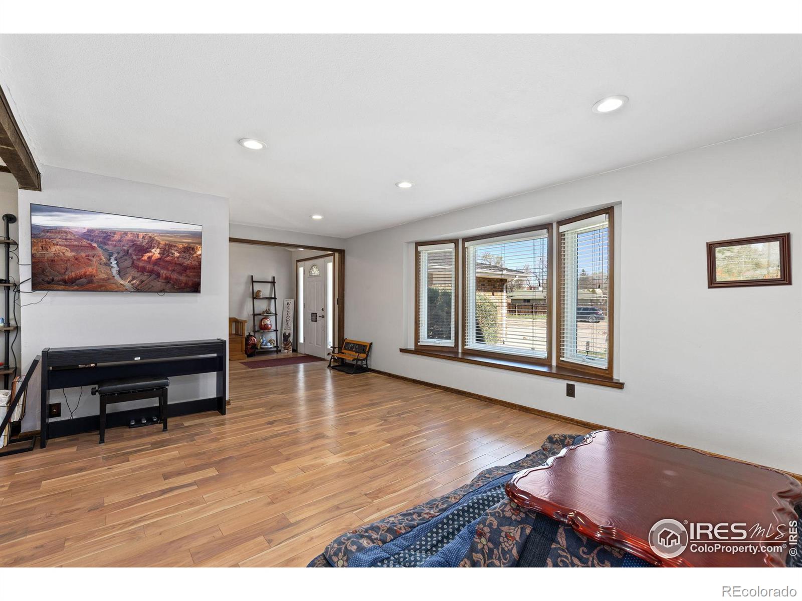 MLS Image #3 for 2819  lake park way,longmont, Colorado