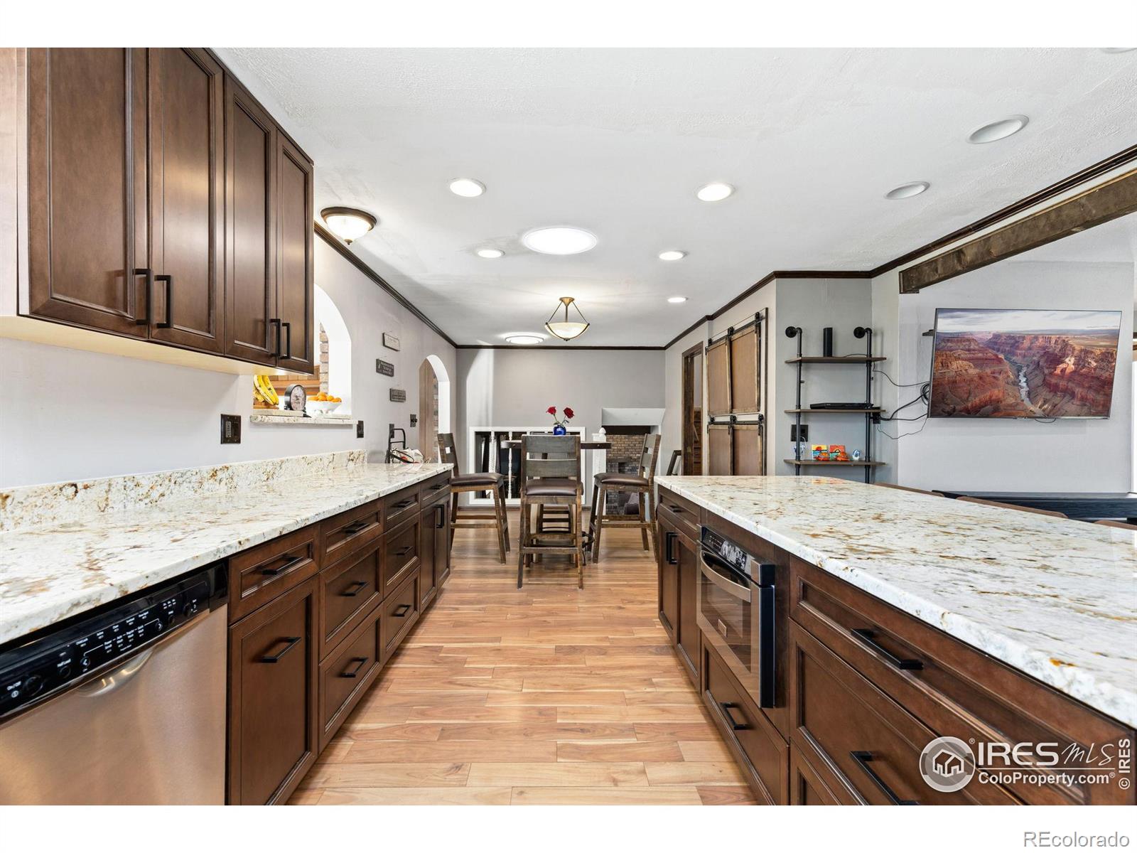 MLS Image #6 for 2819  lake park way,longmont, Colorado