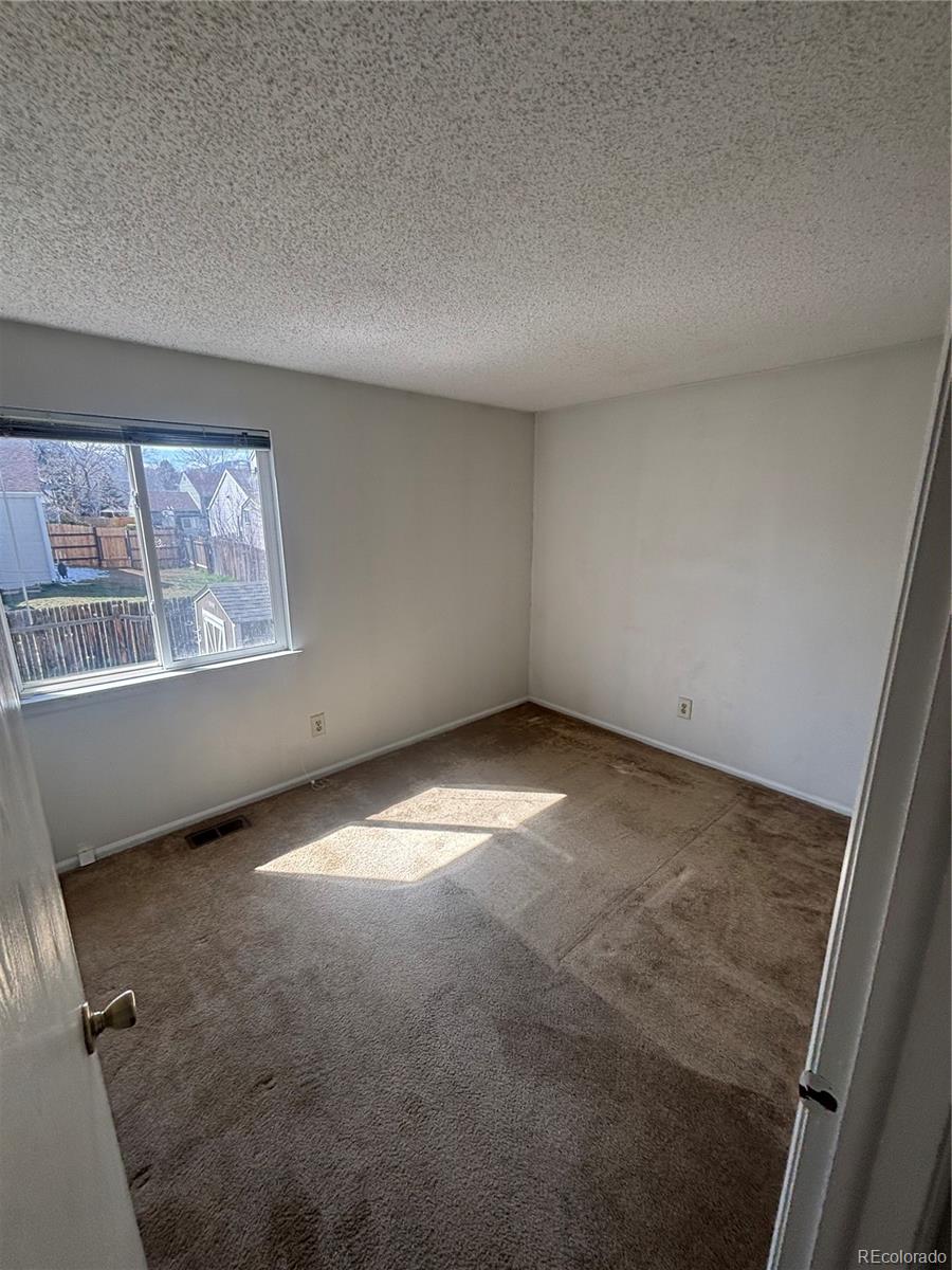 MLS Image #11 for 5971 s tabor street,littleton, Colorado
