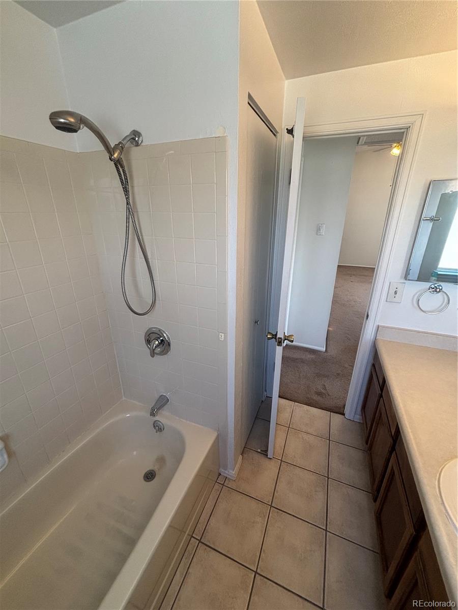 MLS Image #6 for 5971 s tabor street,littleton, Colorado