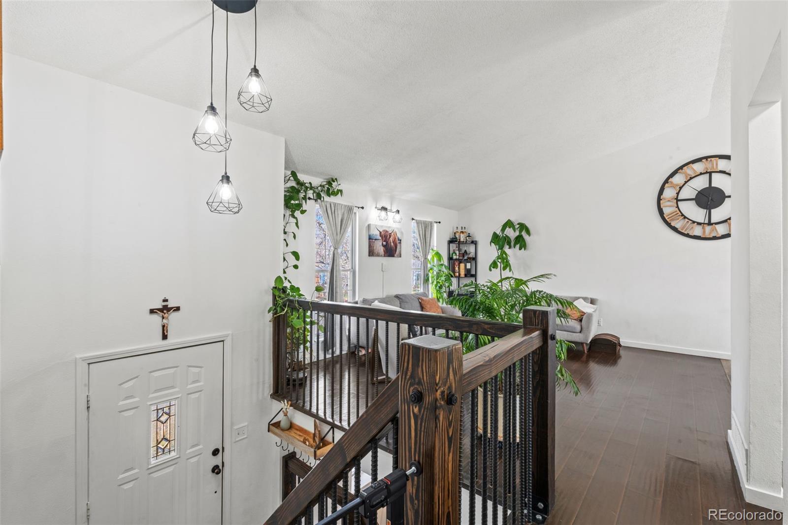 MLS Image #2 for 19792 e bates drive,aurora, Colorado