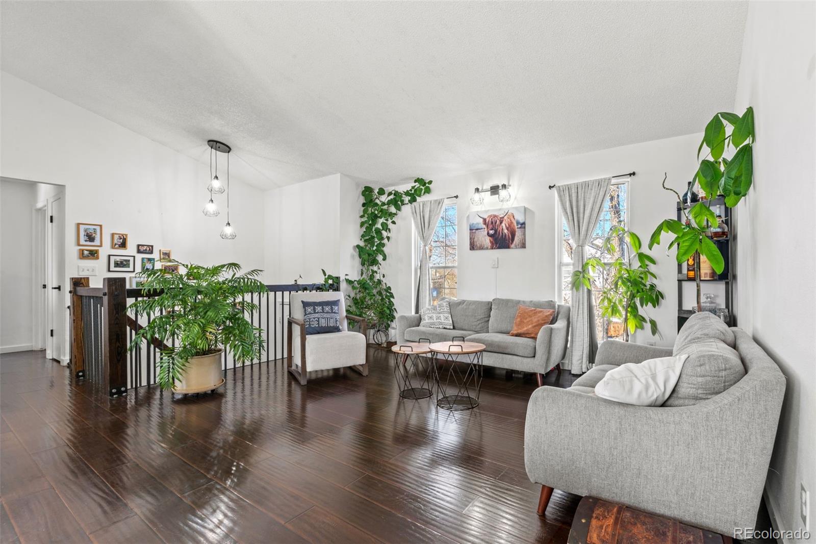 MLS Image #3 for 19792 e bates drive,aurora, Colorado