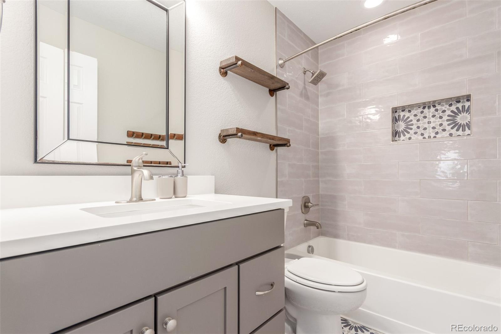 MLS Image #25 for 22921 e union avenue,aurora, Colorado